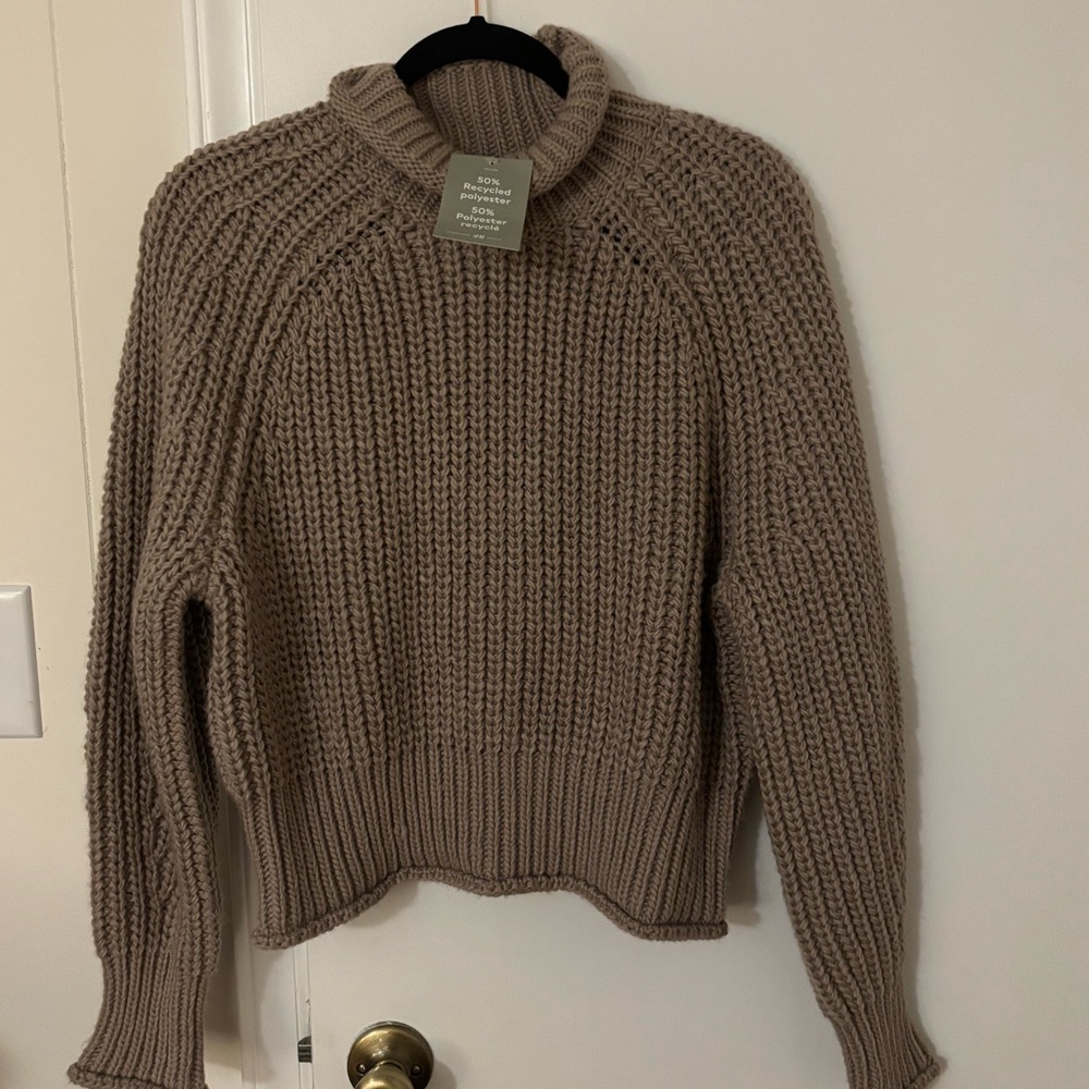 H&M neutral brown chunky sweater